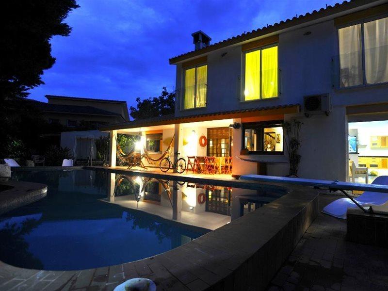 Carcavelos Surf House Exterior photo
